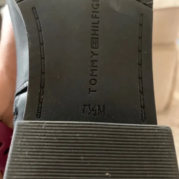 TOMMY HILFIGER‎ TWO-TONE BOOTS