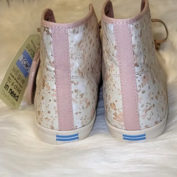 TOMS Camarillo Ortholite Floral High Top Sneakers