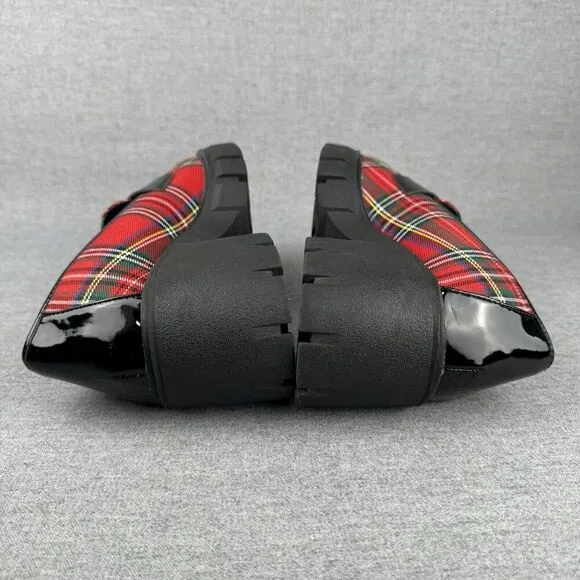 Torrid x Betsey Johnson Loafers Womens 9.5WW Red Black Tartan Plaid Chunky Y2K