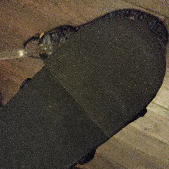 Tory Burch &quot;Marion&quot; Black Leather Quilted Thong Sandals