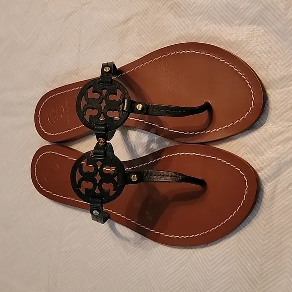 TORY BURCH BLACK GABRIEL THONG SANDALS