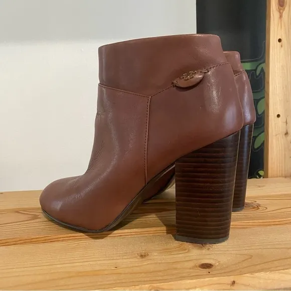Tory Burch Brown Leather Fulton Zip Ankle Boots Booties