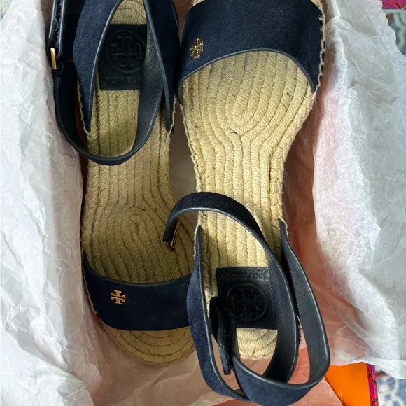Tory Burch Navy suede Espadrille with ankle strap size 8.5. Gold hardware.