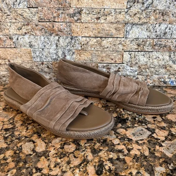 Tory Burch Suede Slingback Espadrilles In Leccio tan