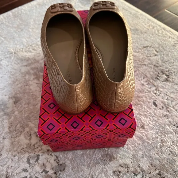 Tory Burch Tan Croc-Embossed Flats