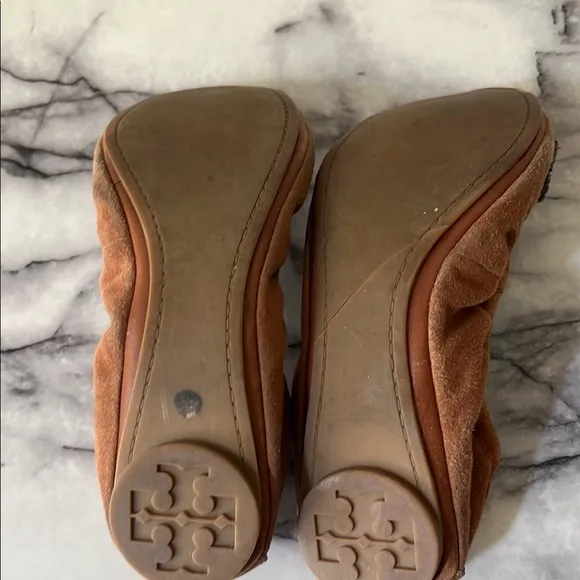 Tory Burch Tan Silver Suede Flats with Crystal Bow