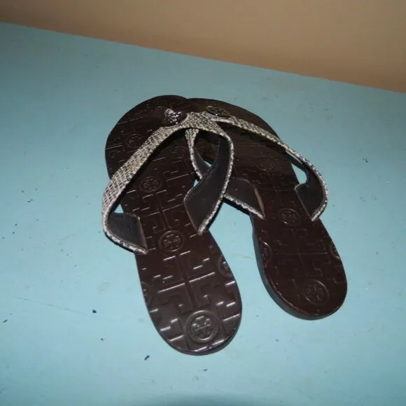 Tory Burch Thora Thong Embossed Snake Sandals Size 8M