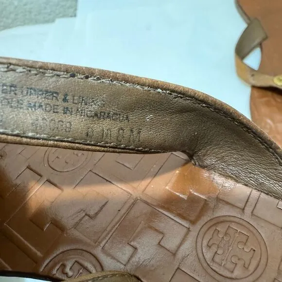 Tory Burch Thora thong tumbled leather sandals in royal tan gold logo women's 8