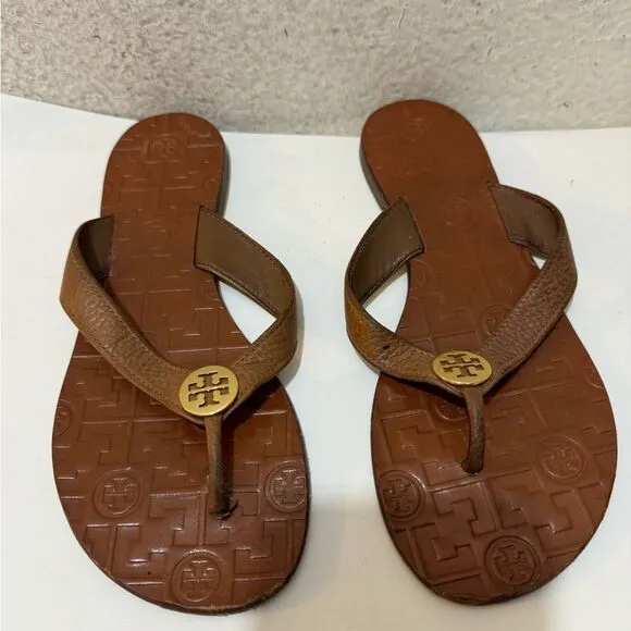 Tory Burch Thora thong tumbled leather sandals in royal tan gold logo women's 8
