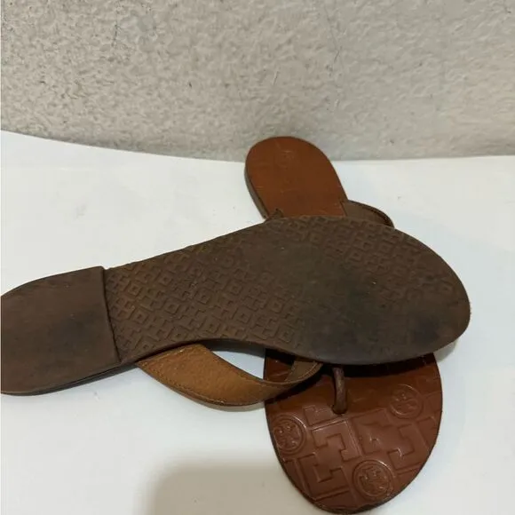 Tory Burch Thora thong tumbled leather sandals in royal tan gold logo women's 8