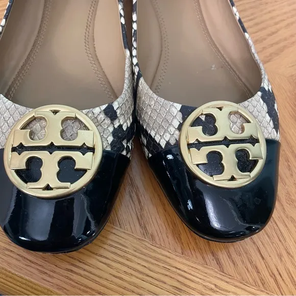 Tory Burch Women’s Chelsea Snake Print Cap Toe Ballet Flats Logo Size 7
