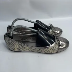 Tory Burch Women's Size 10 M Reptile‎ Print Cream Silver Ballet Flats Cap toe