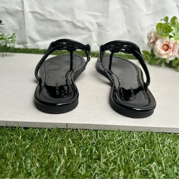 Tory BurchMiller Patent Leather Thong Sandals black size 7 gently worn