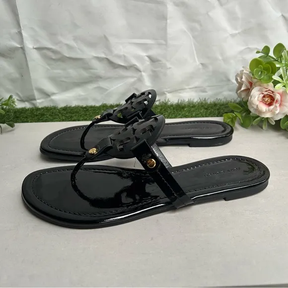Tory BurchMiller Patent Leather Thong Sandals black size 7 gently worn