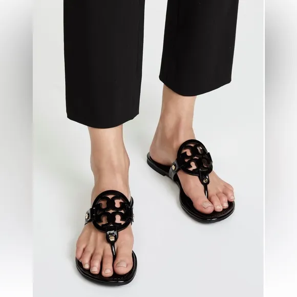 Tory BurchMiller Patent Leather Thong Sandals black size 7 gently worn