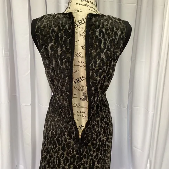 Trina Turk Black Sleeveless Sheath Dress EUC Size 12