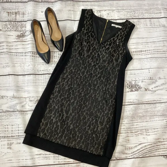 Trina Turk Black Sleeveless Sheath Dress EUC Size 12