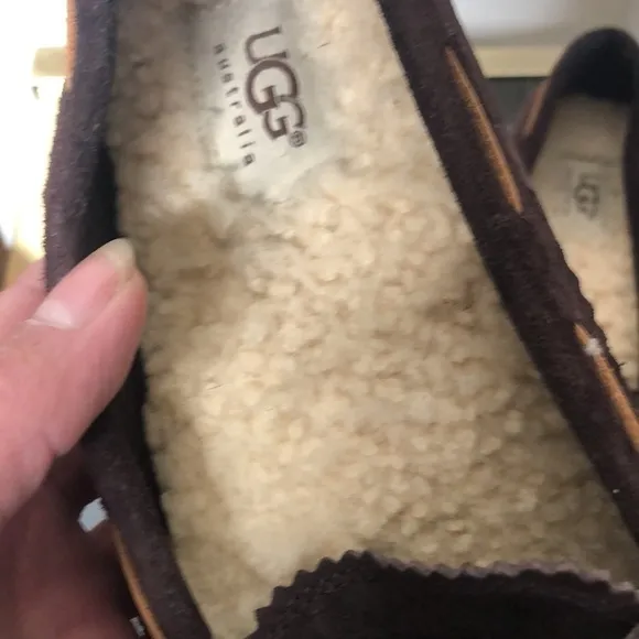 UGG Australia dark brown fur lined suede moccasins flat slippers size 7