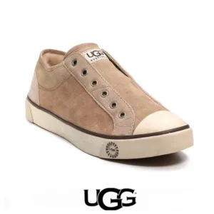 UGG Australia Laela Neutral Suede Lace-free Slip On Closed Toe Flat Sneaker Sz 8