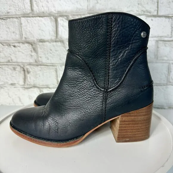 Ugg Boots Annie Ankle Booties Chunky Heel Leather Neutral Black 6.5