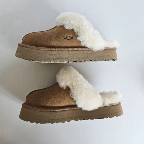UGG Chesnut Disquette Slippers Womens Size 7 Cozy Comfort Loungewear Platform