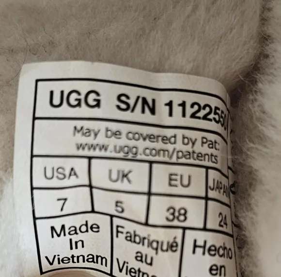 UGG Chesnut Disquette Slippers Womens Size 7 Cozy Comfort Loungewear Platform