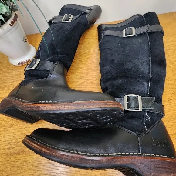 Ugg Dunwich Boots Size 7 Black HTF Suede Sheepskin Adjustable Calf Sherpa Tall
