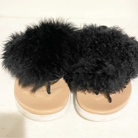 Ugg Girls Size 4 Black Fluffy Velcro Ankle Strap Sandals