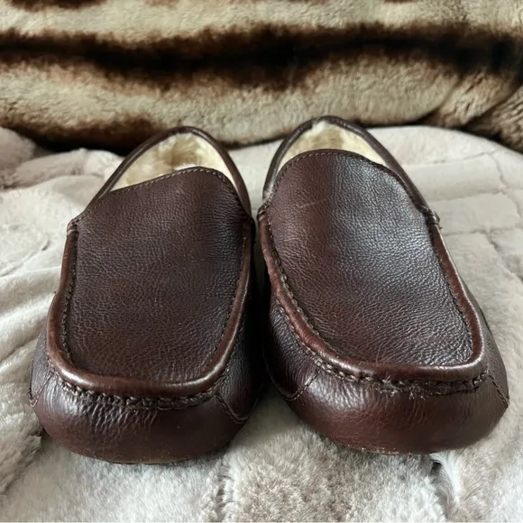 UGG Men’s Ascot Matte Brown Loafers with Plush Lining and Flexible Sole