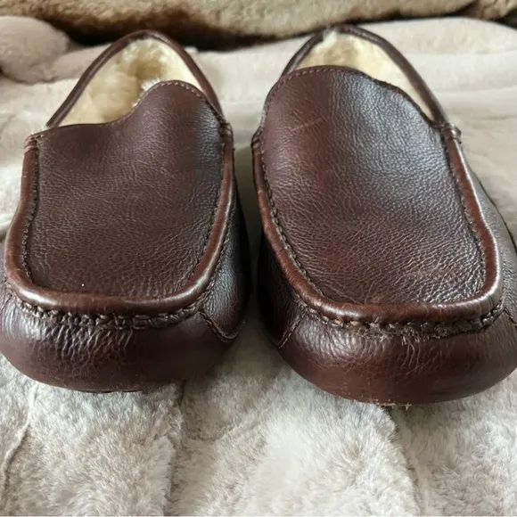 UGG Men’s Ascot Matte Brown Loafers with Plush Lining and Flexible Sole
