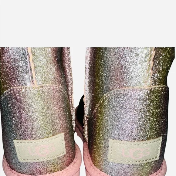 UGG Plush Classic II Metallic Glitter Pink Sole Boots Big Girls Size 6