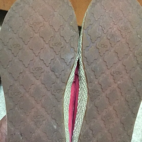UGG size 7.5 syleste espadrille leather flats
