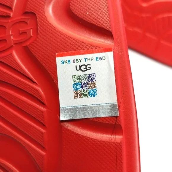 UGG Sport Yeah Sandals, NWT, Size 11‎