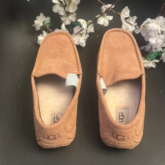 UGG Tan Slip-On Loafers, Brand New Never Worn, So Comfortable. Happy Dad :)
