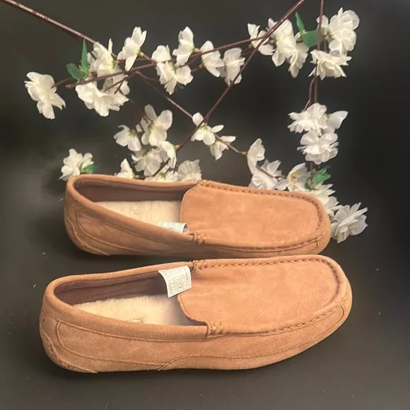 UGG Tan Slip-On Loafers, Brand New Never Worn, So Comfortable. Happy Dad :)