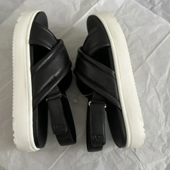 Ugg Zayne Slingback