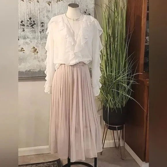 UNIQLO Natural Beige Women's Gather Long Skirt size S Dressy Flowy Pleated