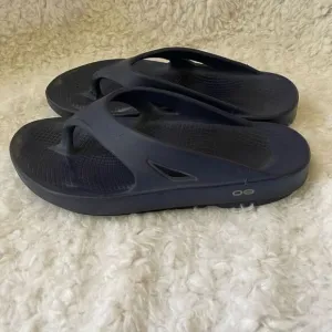 Unisex OOFOS original Navy Blue thong sandals Revolutionary OOfoam Size W 10 M8