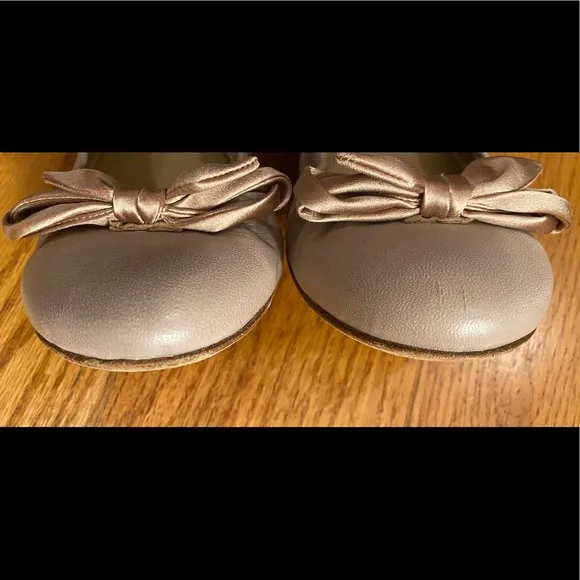 Valentino Garavani Bow Flats, Taupe