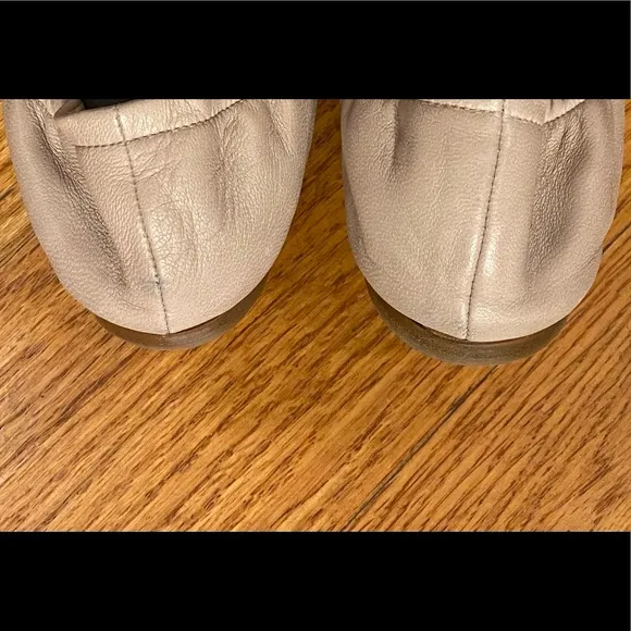 Valentino Garavani Bow Flats, Taupe