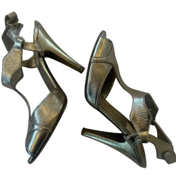 Valentino Garavini Metallic Gold Leather Slingback Sandals