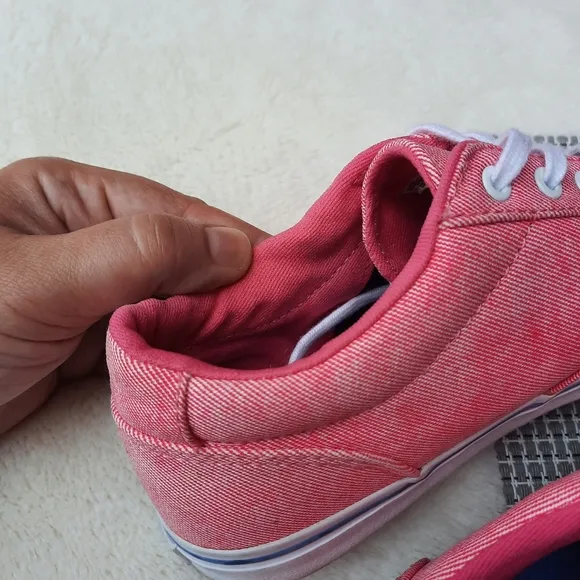 Vans Atwood Mid Top Lace Up Sneakers Women's 8 Pink Red Marbled