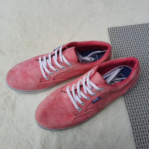 Vans Atwood Mid Top Lace Up Sneakers Women's 8 Pink Red Marbled