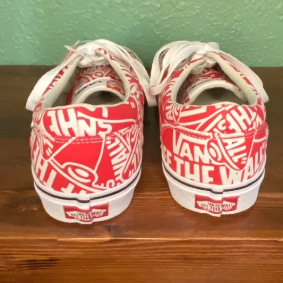 VANS Men's Doheny Off The Wall Print Red/White Size 8 Sneaker