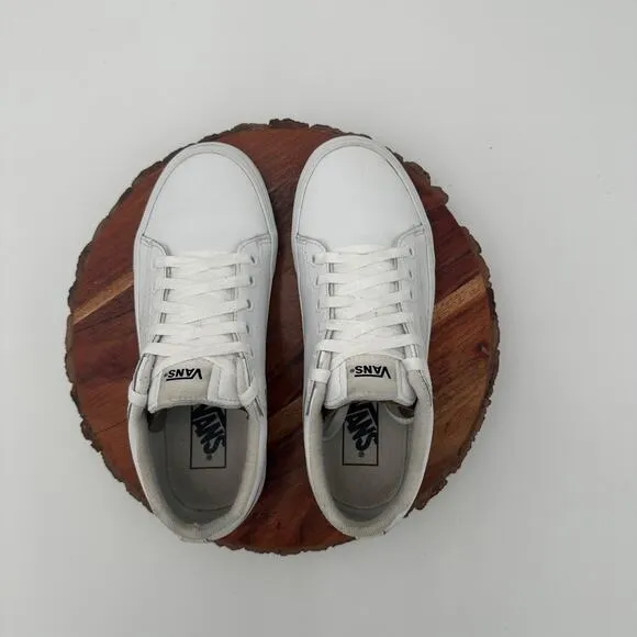 Vans Seldan Leather Sneakers White Skate Travel Work Womens 8 Mens 6.5 EU 38.5