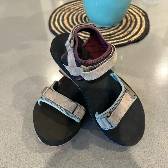 Vans Ultrarange Gray/Walnut/Purple/Blue Suede Leather Tri-Lock Velcro Sandals