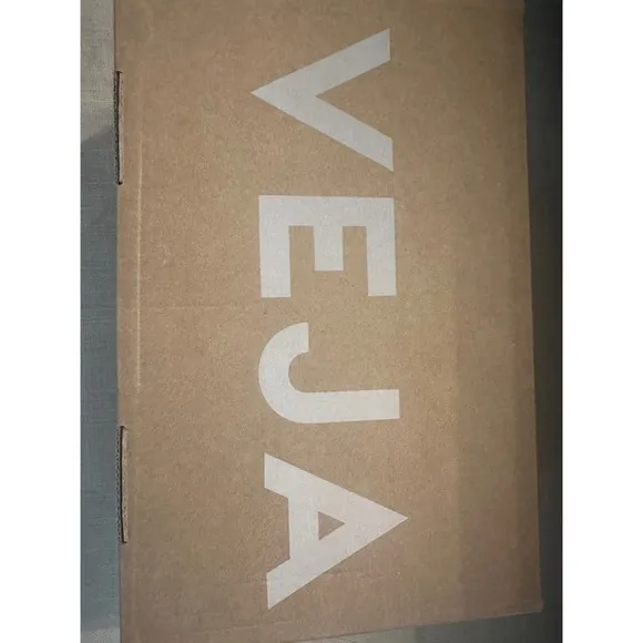 Veja Campo Sneakers Leather Gum Sole Casual Shoes Women's Size 39 Preppy Travel