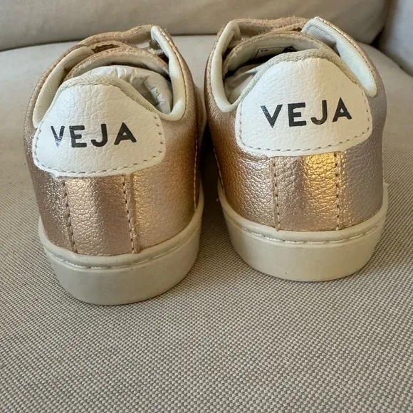 Veja Kids Metallic Gold Sneakers - size 10 pristine