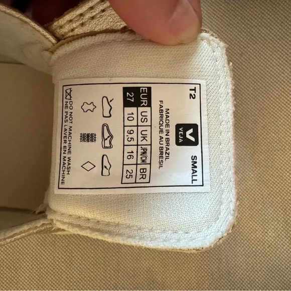 Veja Kids Metallic Gold Sneakers - size 10 pristine