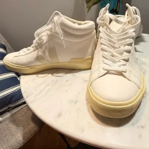 Veja White and Cream Sneakers